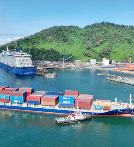 Developing Thua Thien Hue seaport, orienting to welcome container ships up to 4,000 Teu