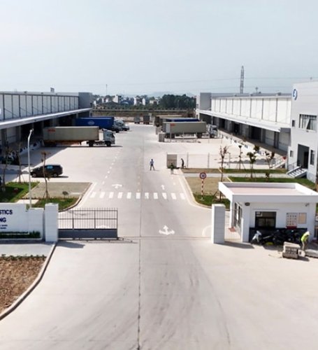 Development of logistics centers: Increase supply chain competitiveness